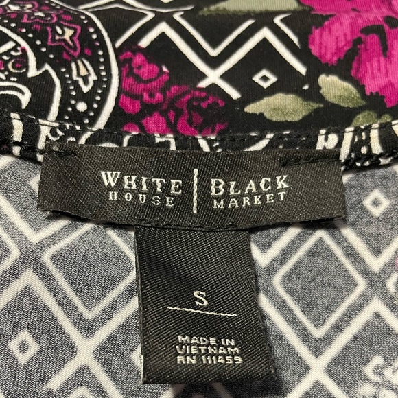 EUC- WHBM sleeveless floral tunic size small - Picture 3 of 4